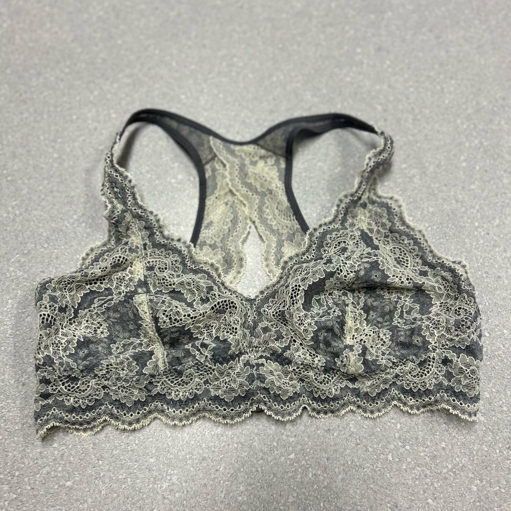 Felina brand size medium lace bralette